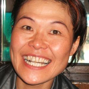 Yumi Umiumare